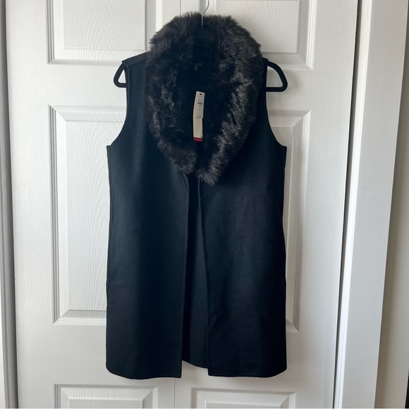 NWT Talbots Sweater Vest With Detachable Faux Fur Collar Size XS - Picture 1 of 7